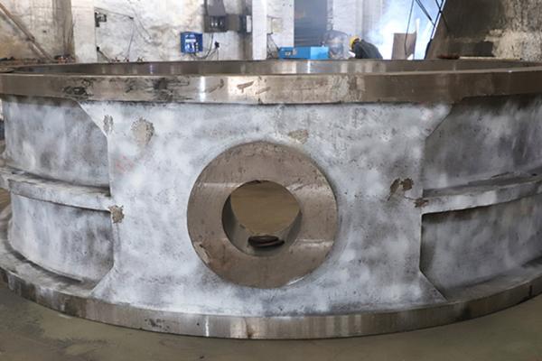 Selección Avanzada de Materiales y Estándares de Diseño para Válvulas Industriales de Gran Escala